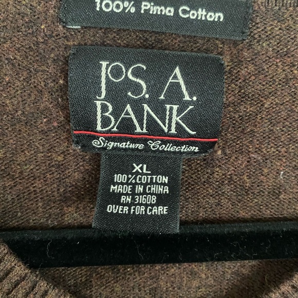 Jos. A. Bank Men's 100% Pima Cotton Brown V-Neck Sweater Preppy Academia - Picture 2 of 4